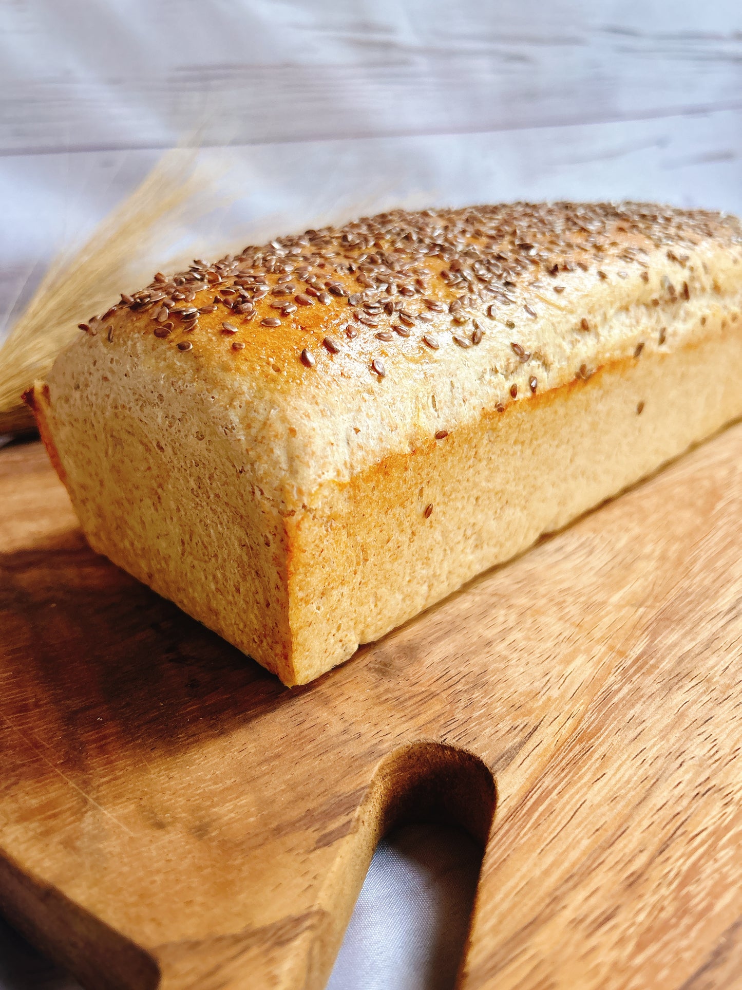 Pan de caja integral con masa madre