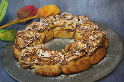 Rosas de manzana y hojaldre